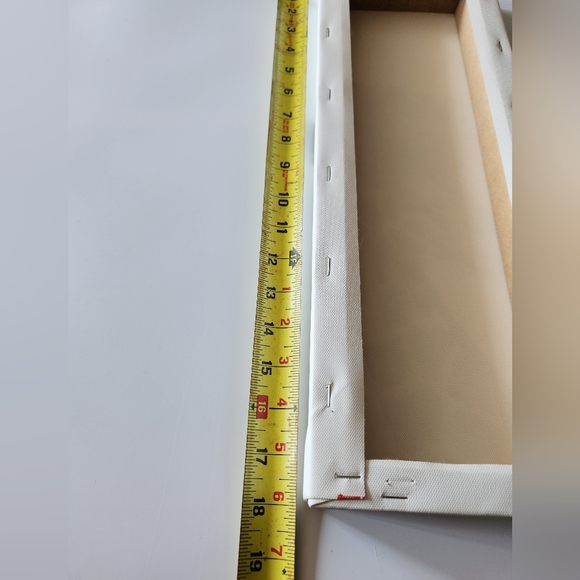 Giraffe Canvas Print - Picture 5 of 9